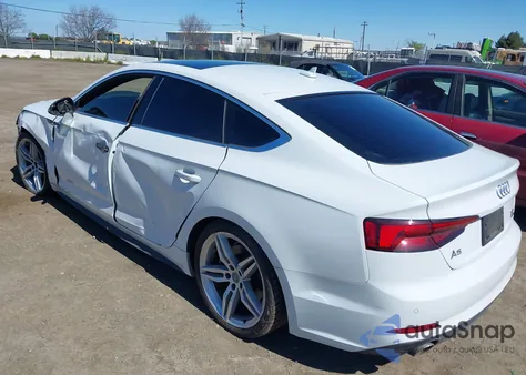 2018 Audi A5 2.0T Premium z USA, uszkodzony, nr VIN WAUENCF50JA096961
